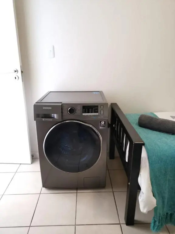 Point Village Accommodation - Santos 40
