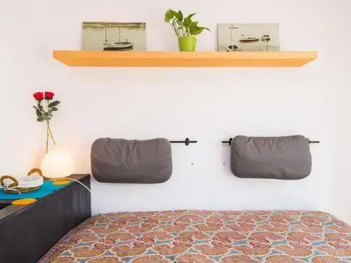 Sunny Apartments
