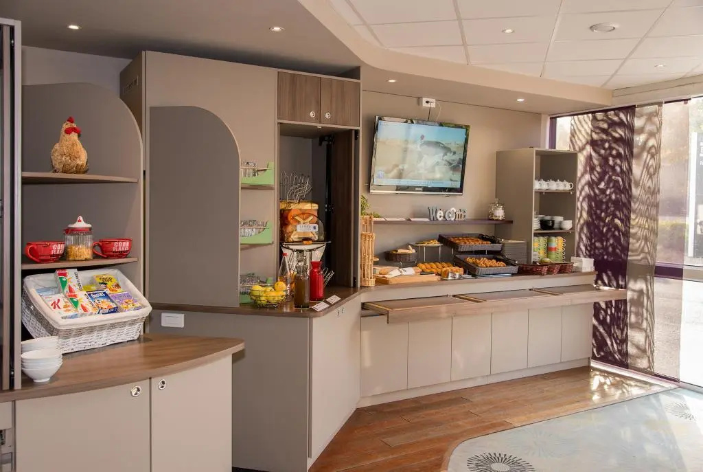 Brit Hotel Tours Sud   Le Cheops