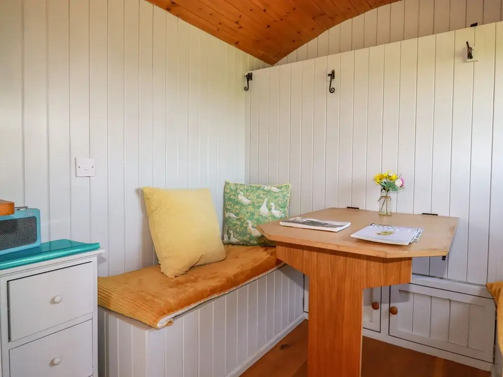 Puddle Duck Shepherds Hut