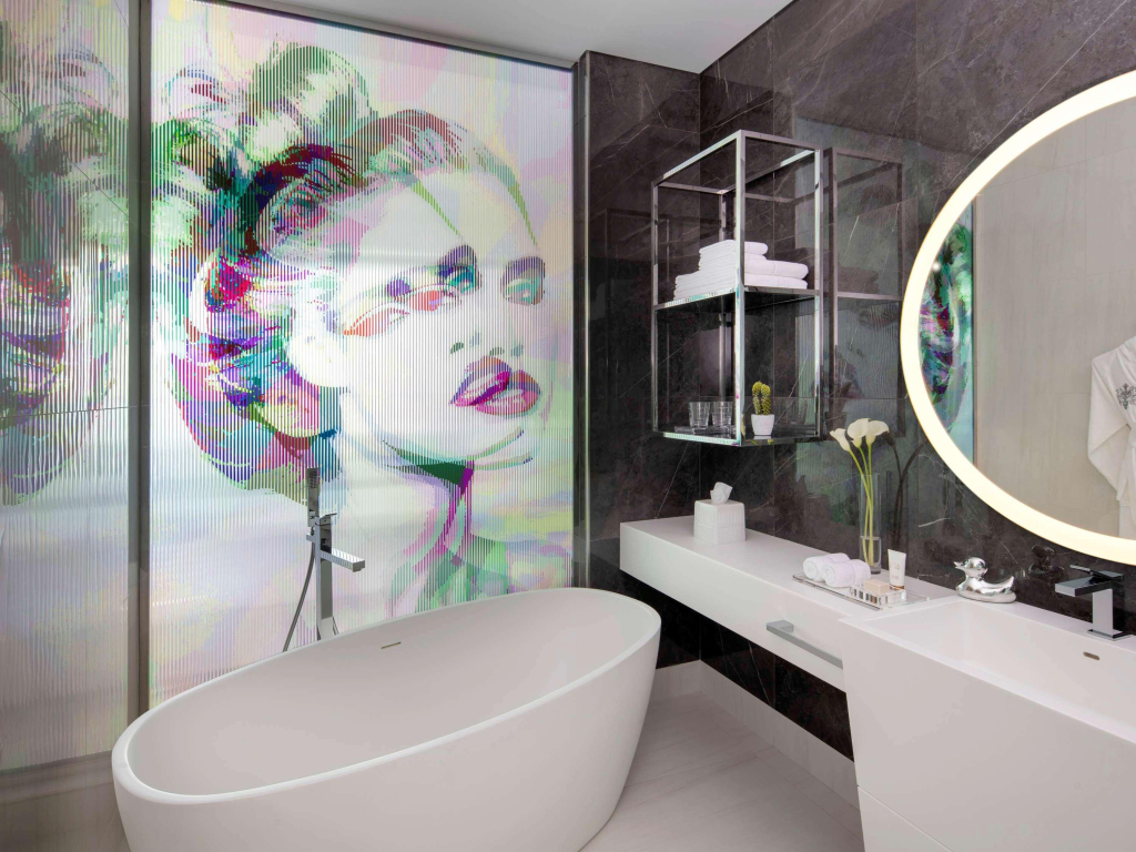 SLS Dubai Hotel & Residences