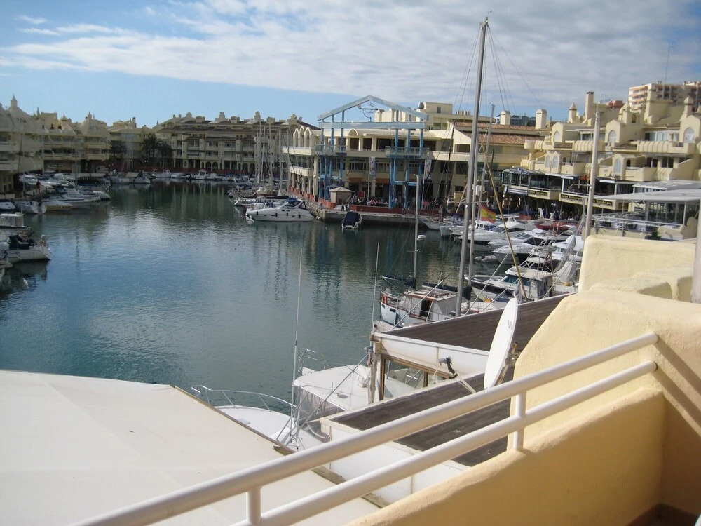 Spectacular Apartment in Puerto Marina, Next to the Beach,