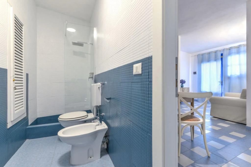 Enjoy a fantastic view from your private pool in the centre of Capoliveri-Tramonto Stella