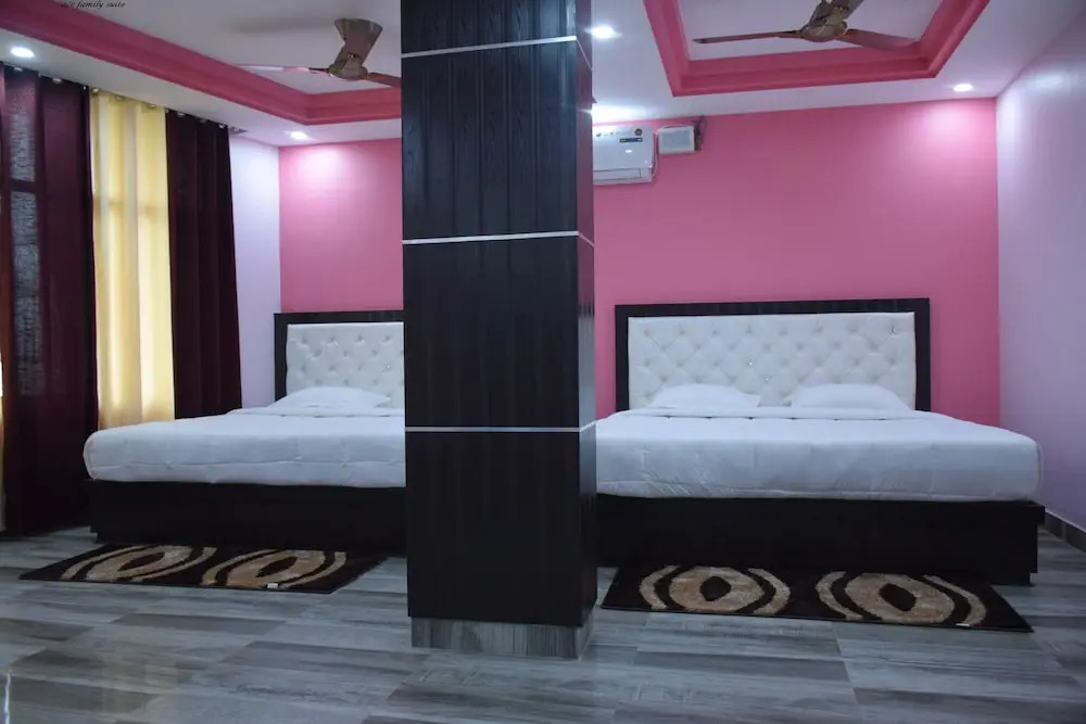 Sky Blue Hotel