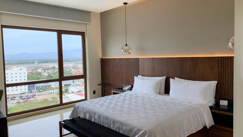 Holiday Inn & Suites - Puerto Vallarta Marina & Golf by IHG