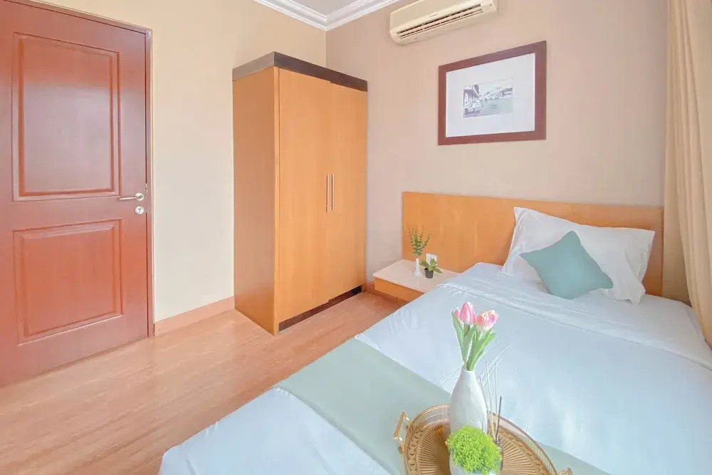 Elegant and Spacious 3BR at Grand Setiabudi Apartment