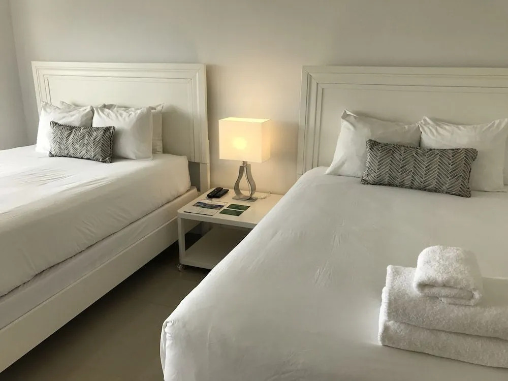 Apartments OP by Design Suites Miami