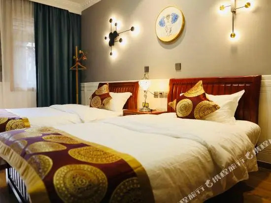 Snow White Elephant Hotel