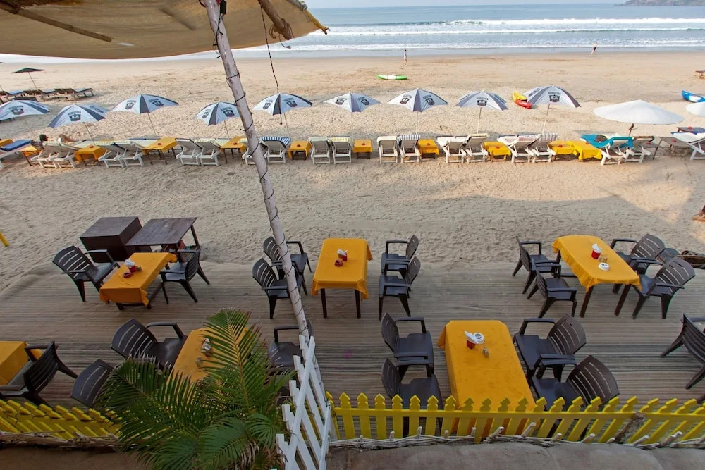Cuba Premium Huts