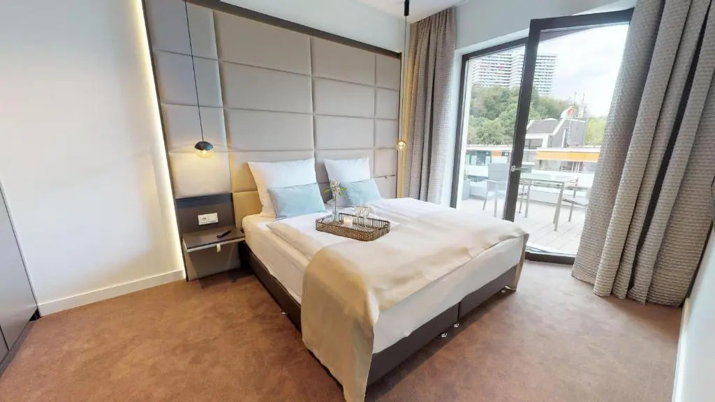 White Pearl Apartment 4.50