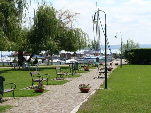 Nereus Park Hotel