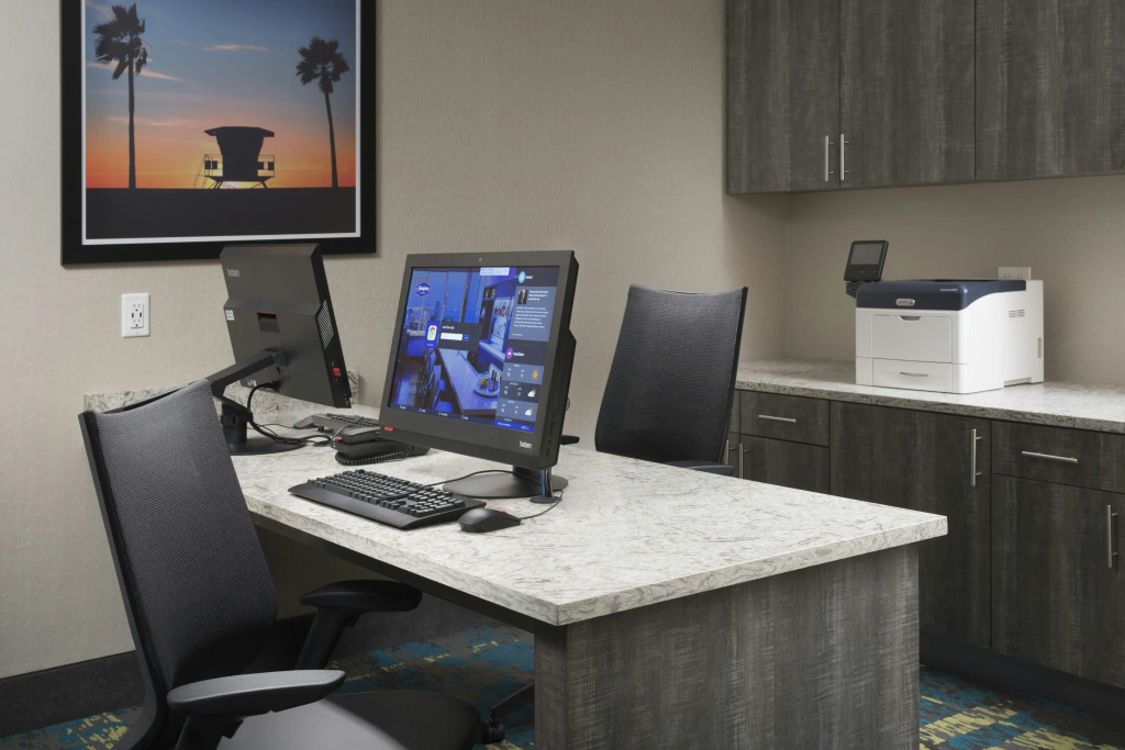 Hampton Inn Miami Airport East