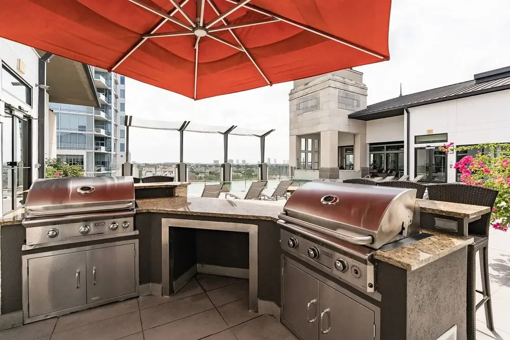 The Luxury Suites of Houston