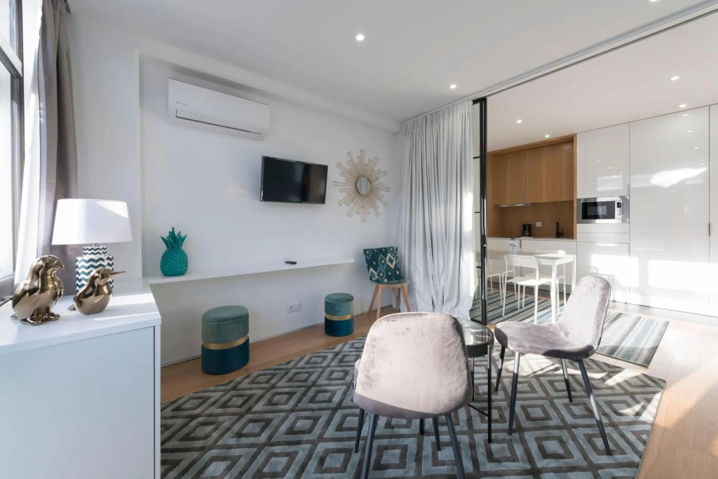 LovelyStay - Wohaza Apartment with free private parking