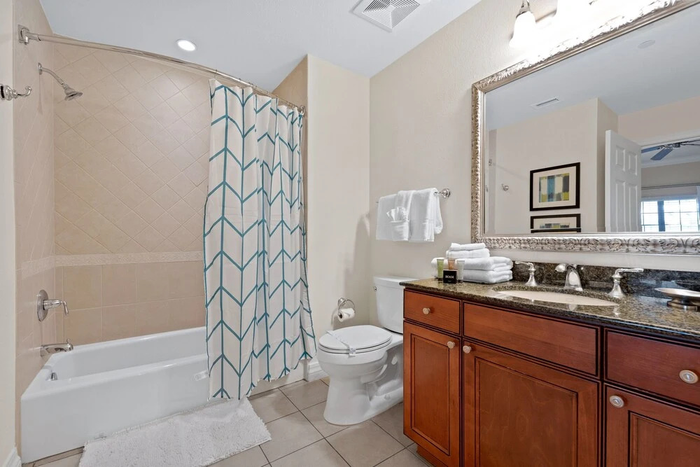 Rvh_333r Whisper Delight 3 Bedroom Condo