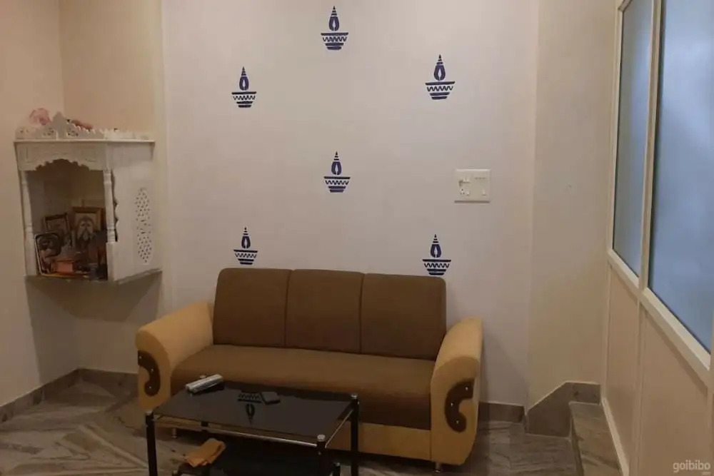 Kanhaiya Home Stay