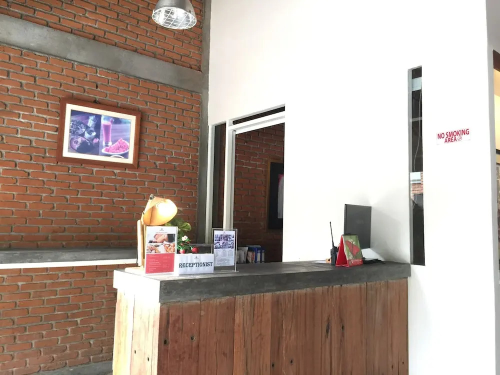 Rumah Stroberi Organic Farm & Family Lodge