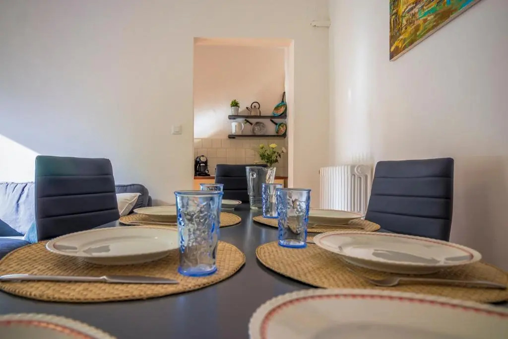 Flora by PortofinoHomes