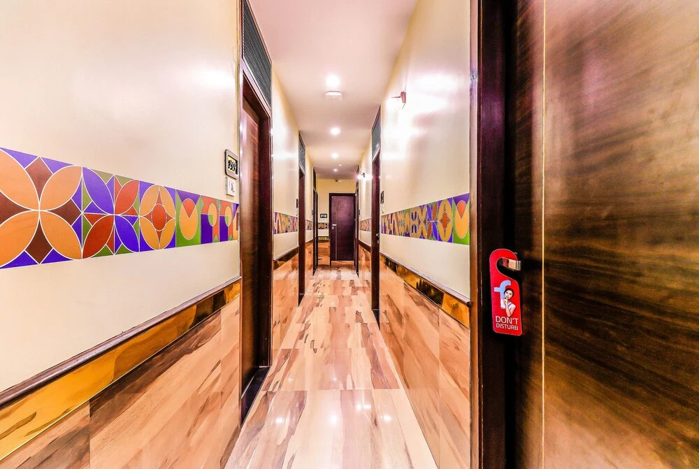 FabHotel Adlon Andheri East