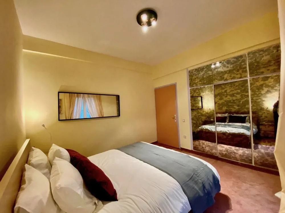 Chic Elegant New Apartment - Kolonaki