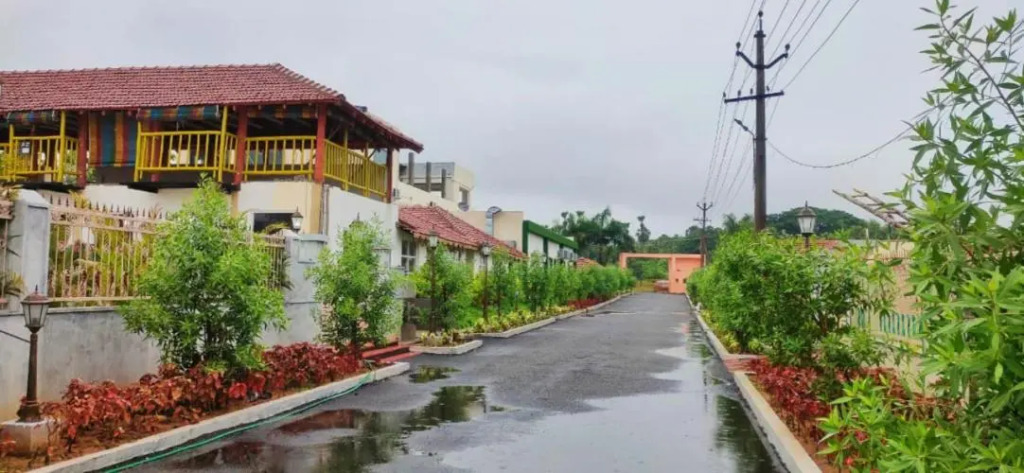 Siriki Resorts