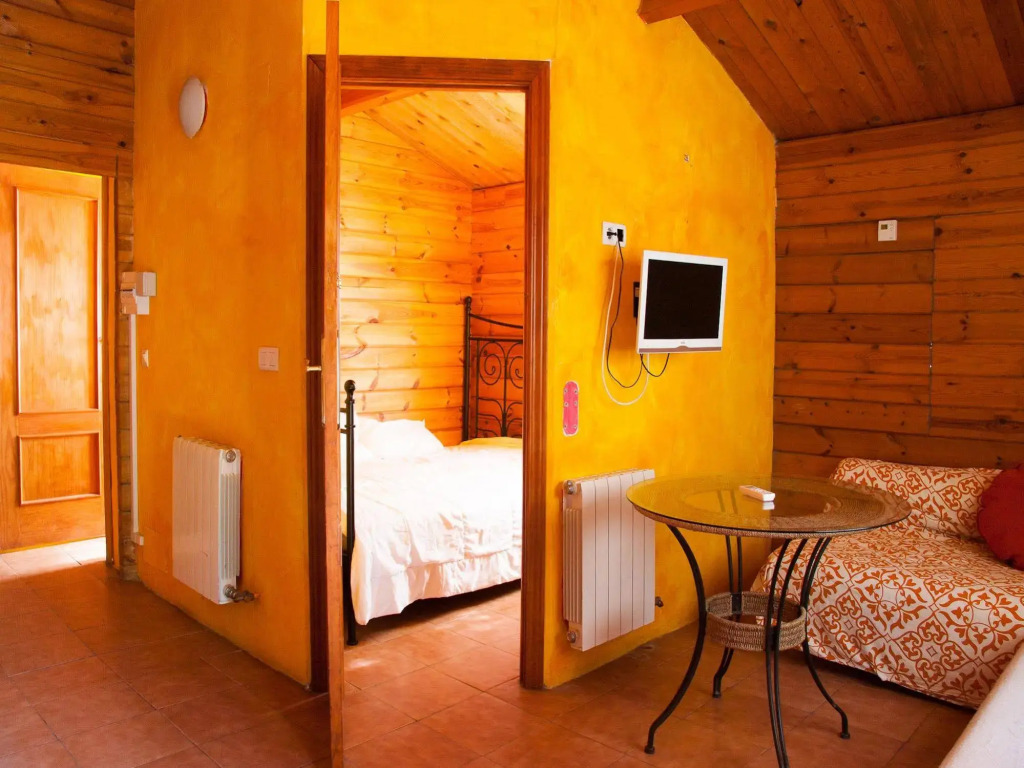 Fuente del Lobo Glamping & Bungalows