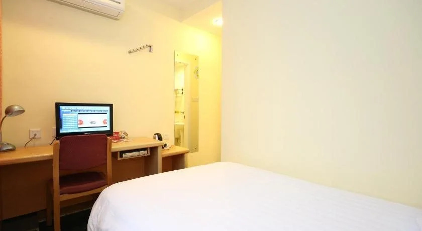 Home Inn Changsha Railway Station Bayi Road