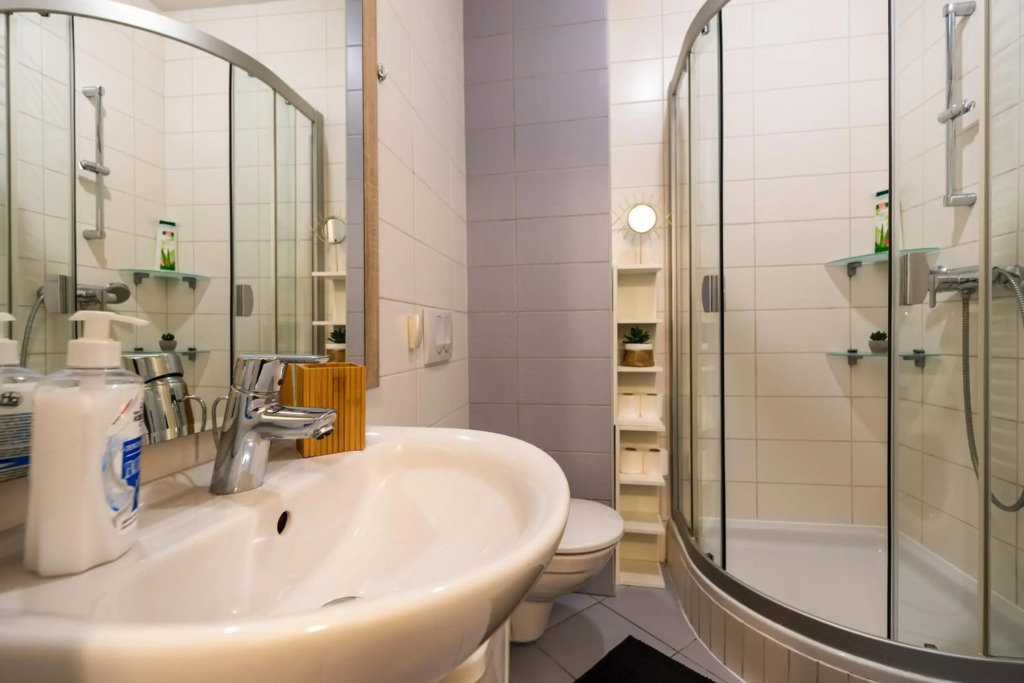 Flexible SelfCheckIns 29 - Zagreb - Garage - Loggia - New - Apartments Repinc
