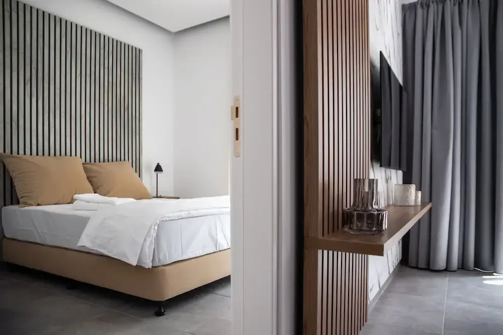Le Bouquet Luxury Suites Ltd