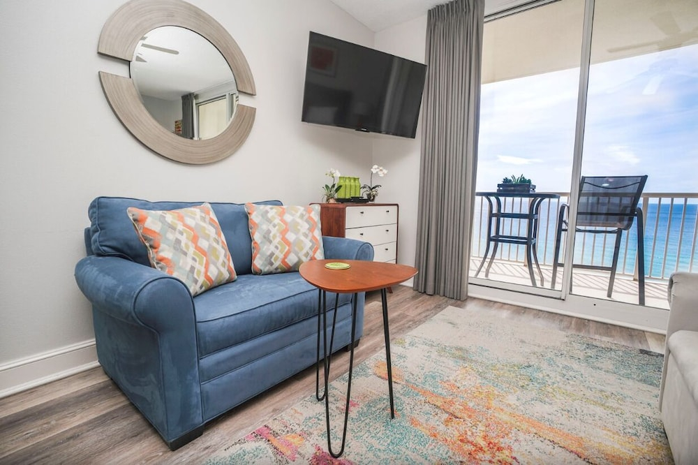 Majestic Beach Towers 1-1209