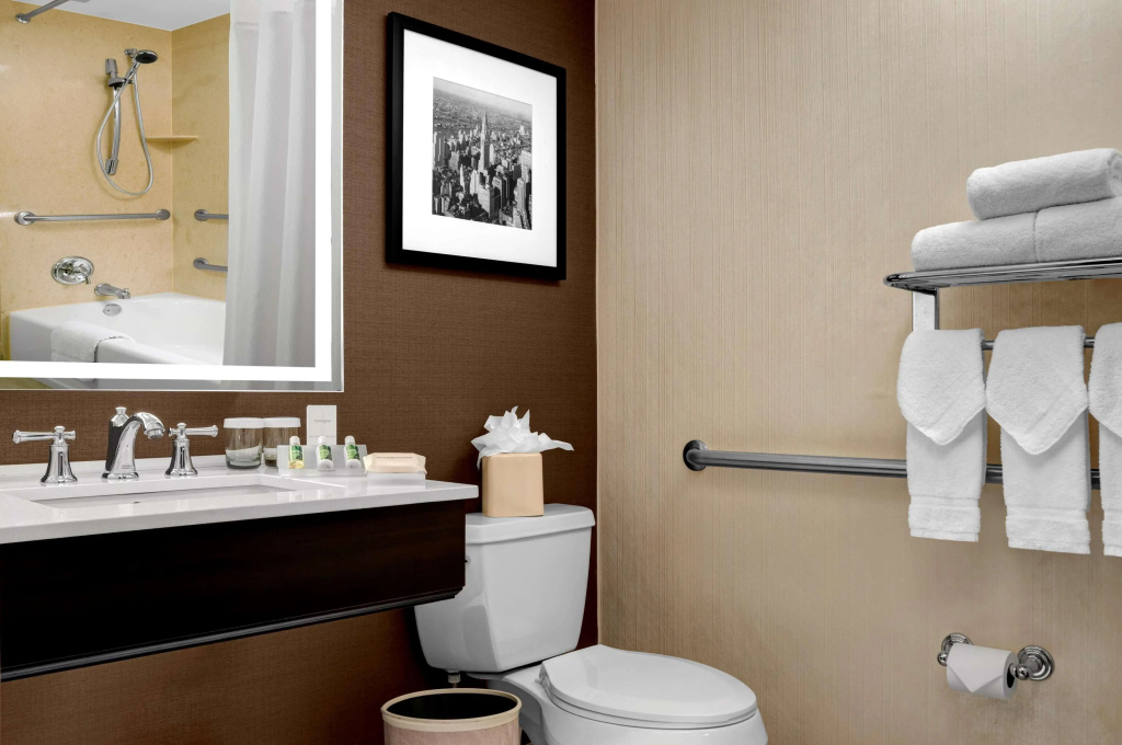 Kimpton Theta New York - Times Square by IHG