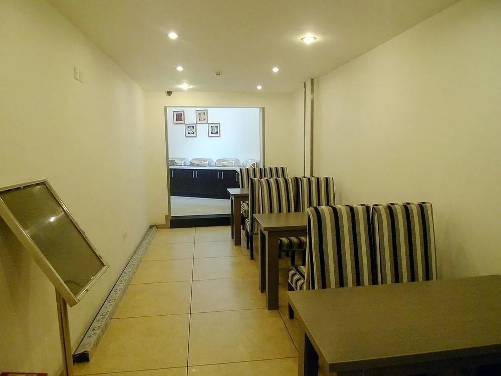 Fairyland Hotel(Kundu)