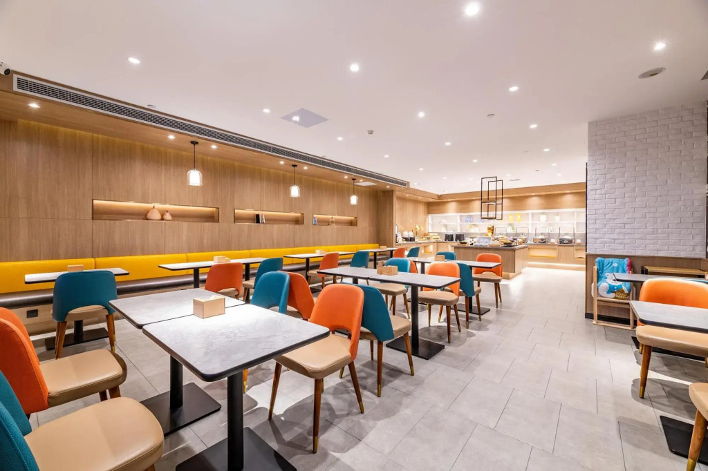 Hanting Hotel Nong'An Railway Station