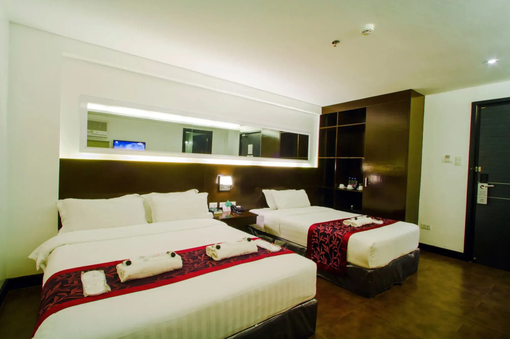 Facade Hotel