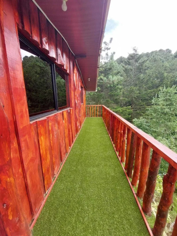 Cabañas y Restaurante Allá Arriba
