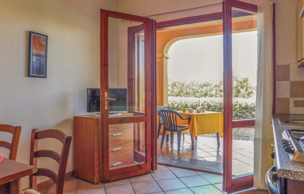 Beautiful Apartment in San Teodoro OT With 2 Bedrooms