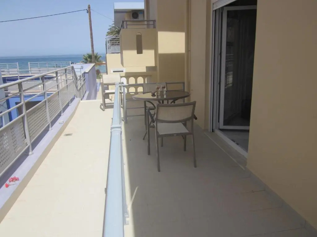4S Beach Superior Apartments