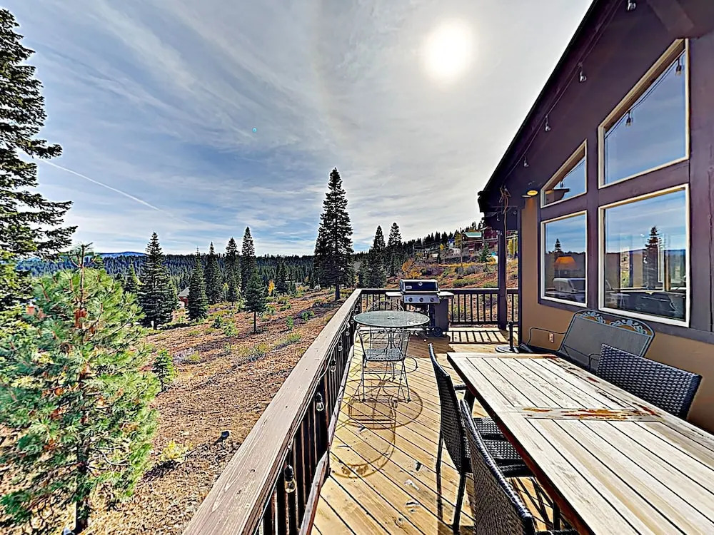 13245 Skislope Way - 4 Br Home