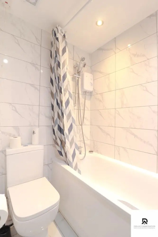 3-bed House in London Near the O2 Arena & Excel