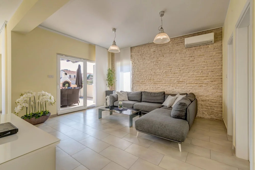 Villa Tipa 2