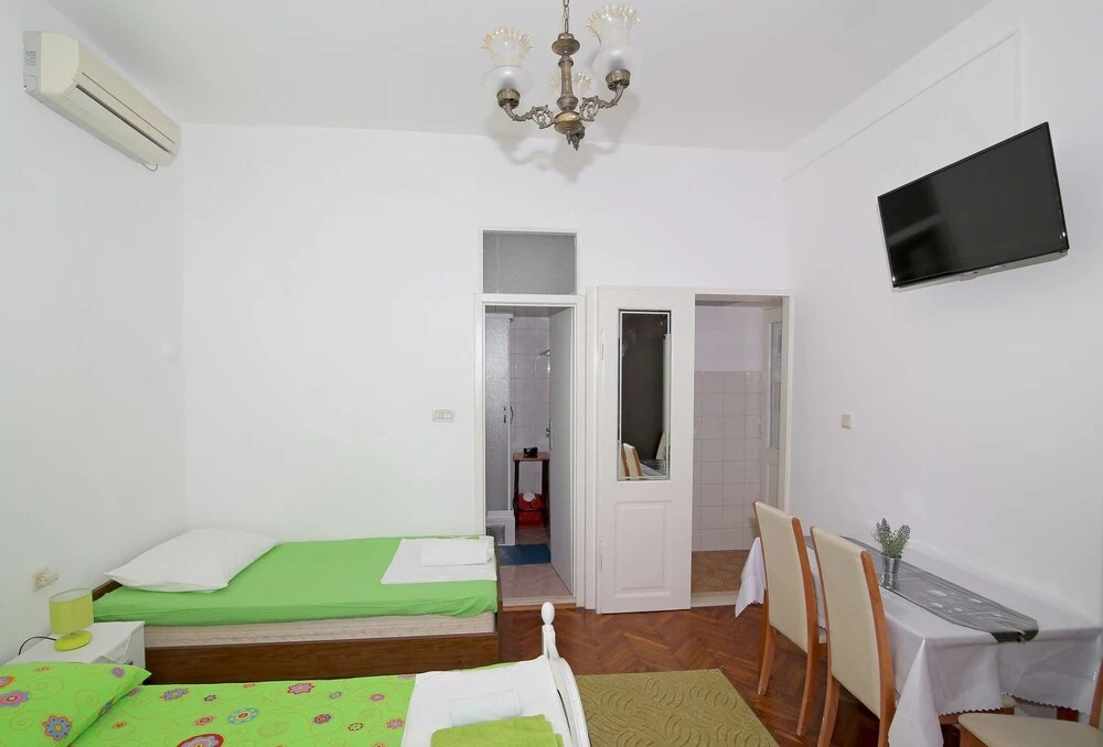 Rooms&Studios Rina