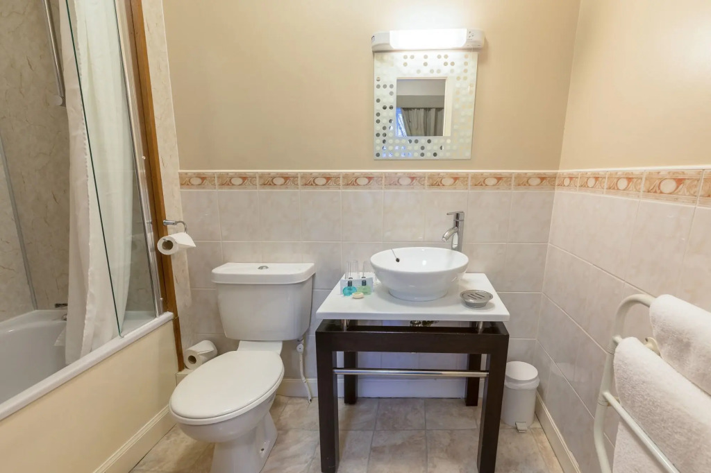 Pentland Hotel