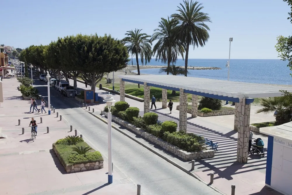 Malaga 101679 3 Bedroom Apartment By Mo Rentals