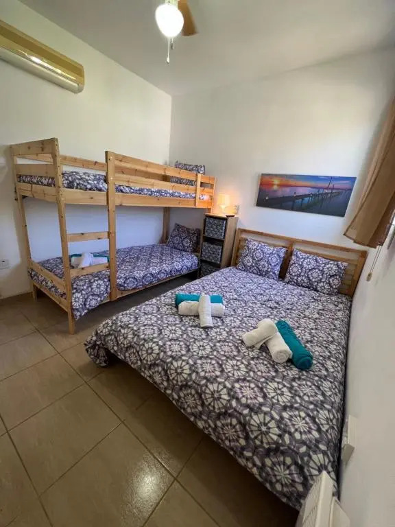 Sea view 1bed apartment with pool in Peyia B15
