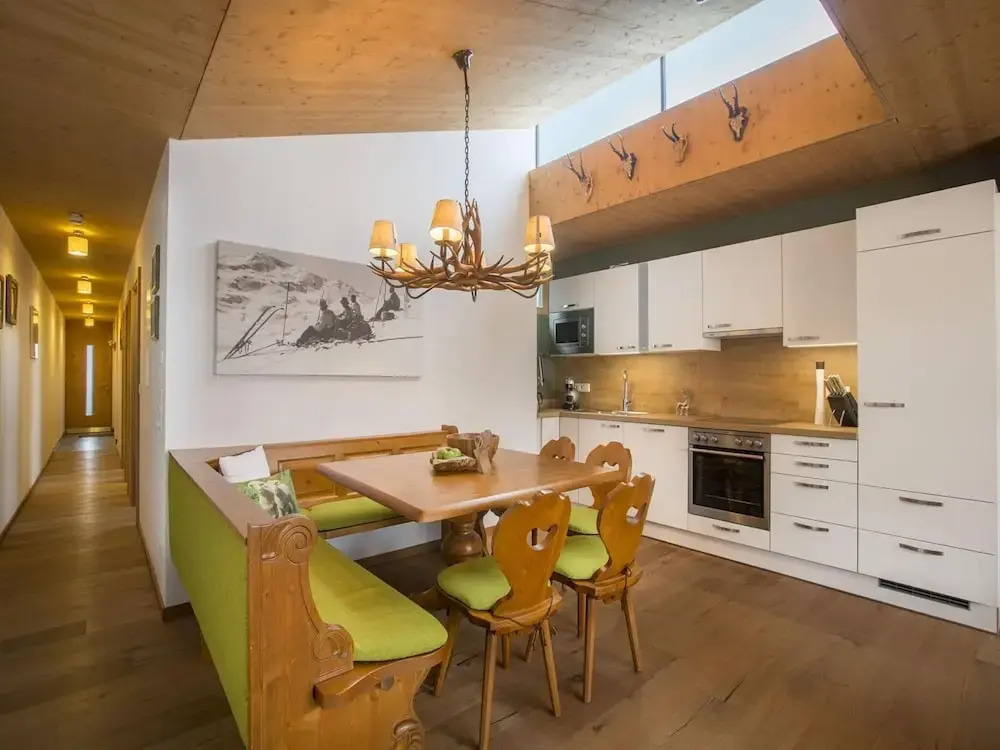 Modern Flat With Sauna & Balcony