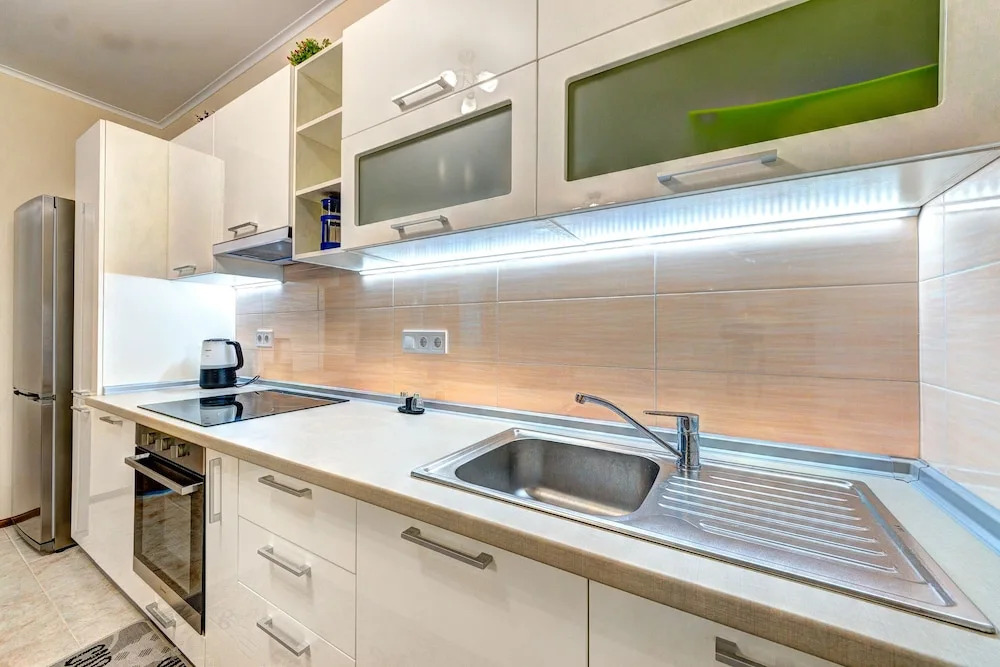 Apartment Voskresenska 18 , Парковые Озера