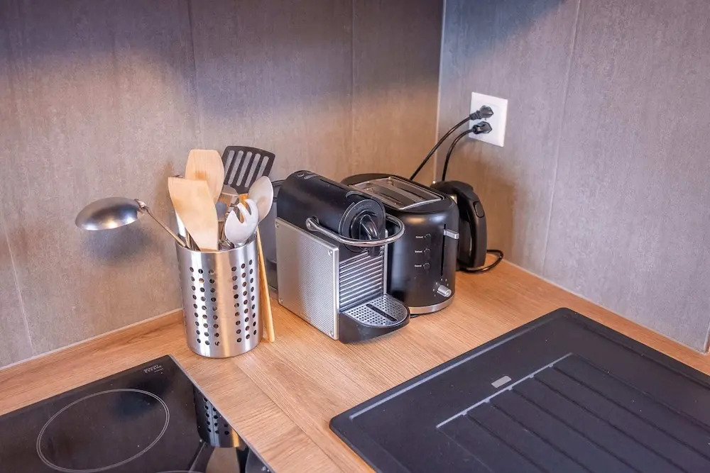 Stoa Apartment