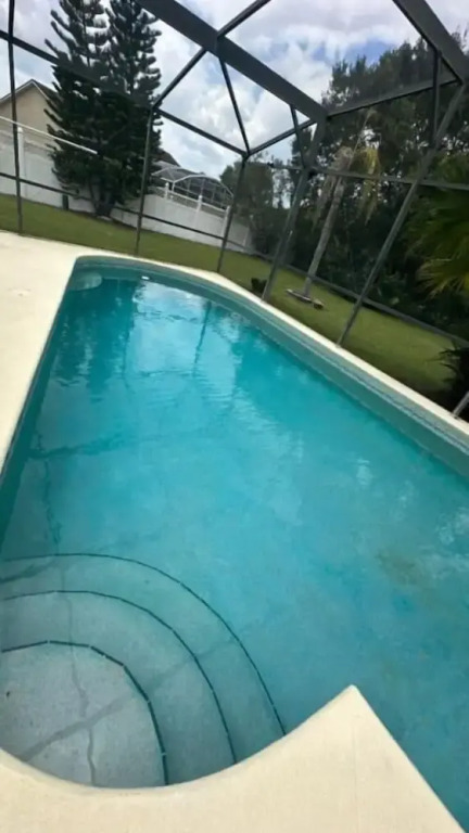 South Facing W/ Private Pool & Spa