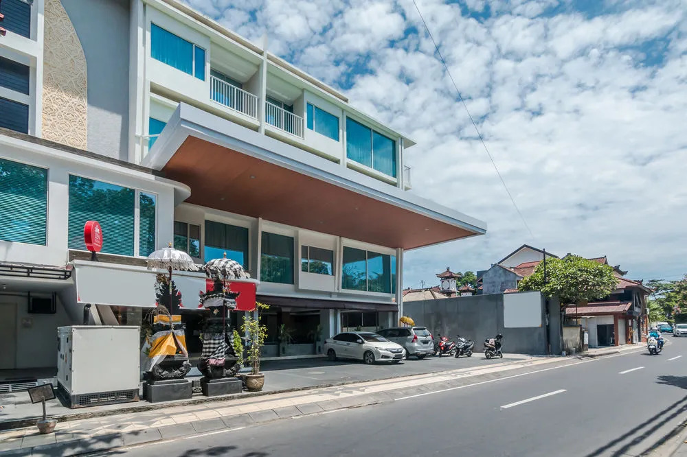ZEN Rooms Sriwijaya Legian Kuta