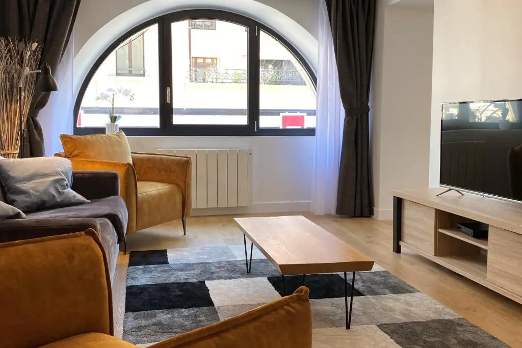 Le Royal 4 - Appartement pour 4 personnes au centre ville
